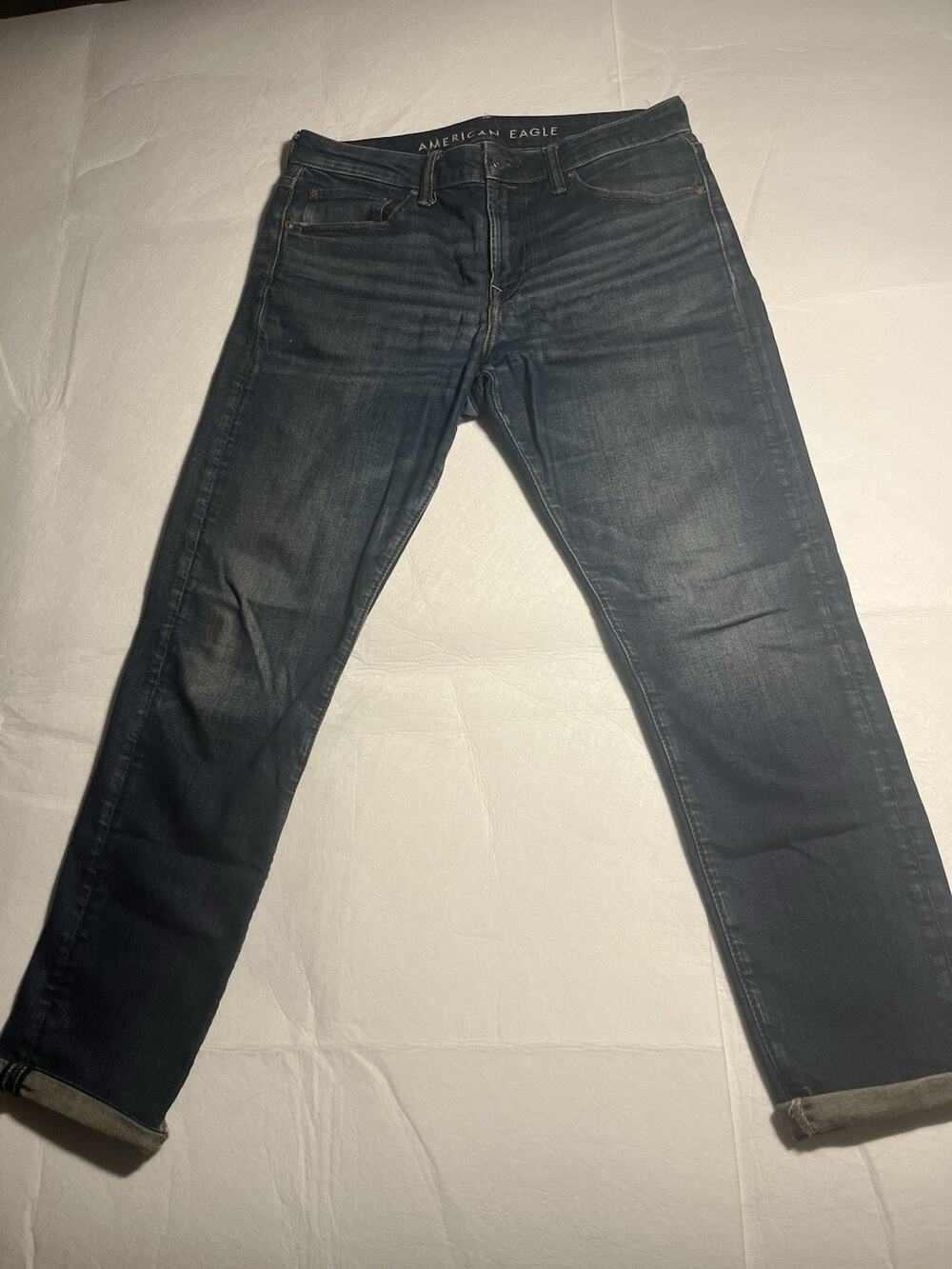 American Eagle Mens 32x32 Dark Wash Stretch Jeans Straight Leg Whiskered Denim